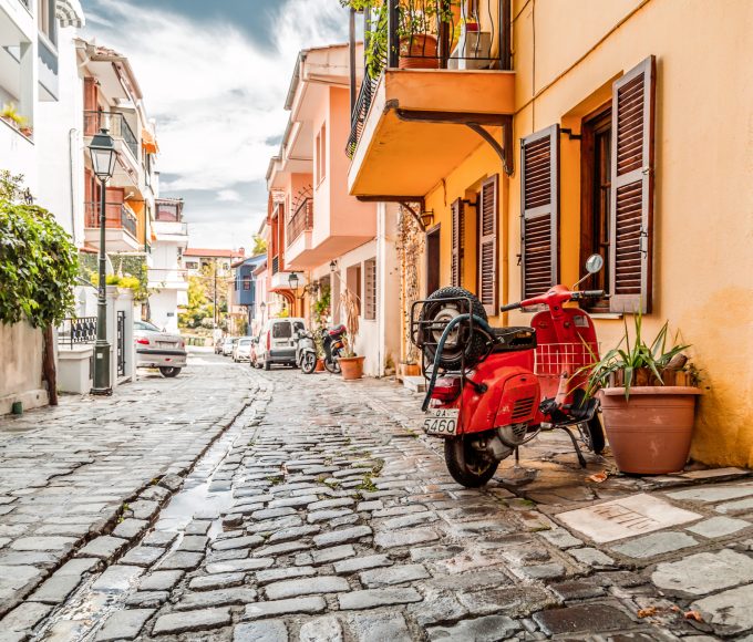 Street view in the old city of Thessaloniki